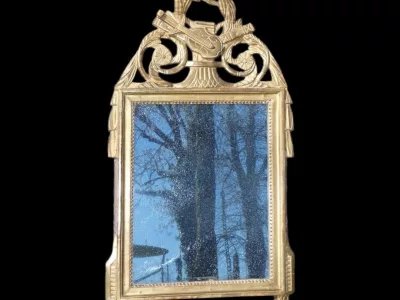 Miroir en bois de tilleul sculpté et doré d'époque Louis XVI 18ème PROVENCE