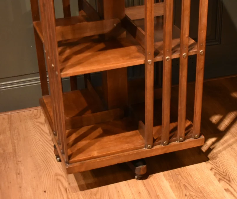 Bibliothèque tournante en noyer