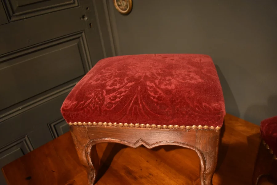 Paire de petits tabourets